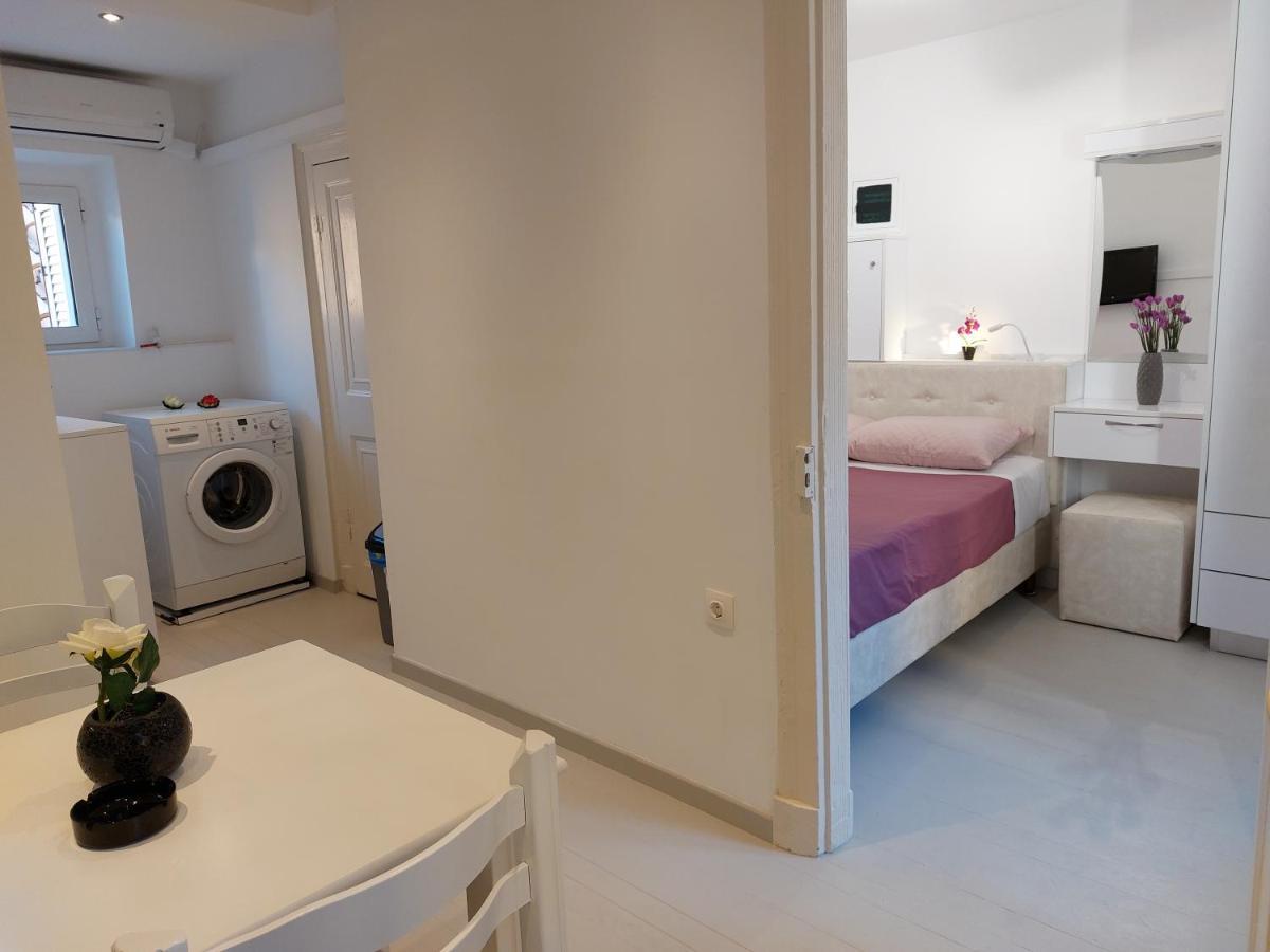 شقة Akis Luxury Flat Corfu  المظهر الخارجي الصورة